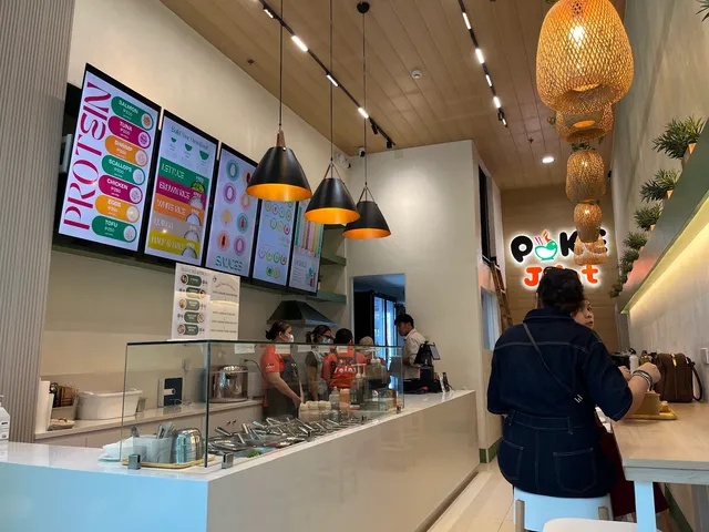 Poke Joint in BGC